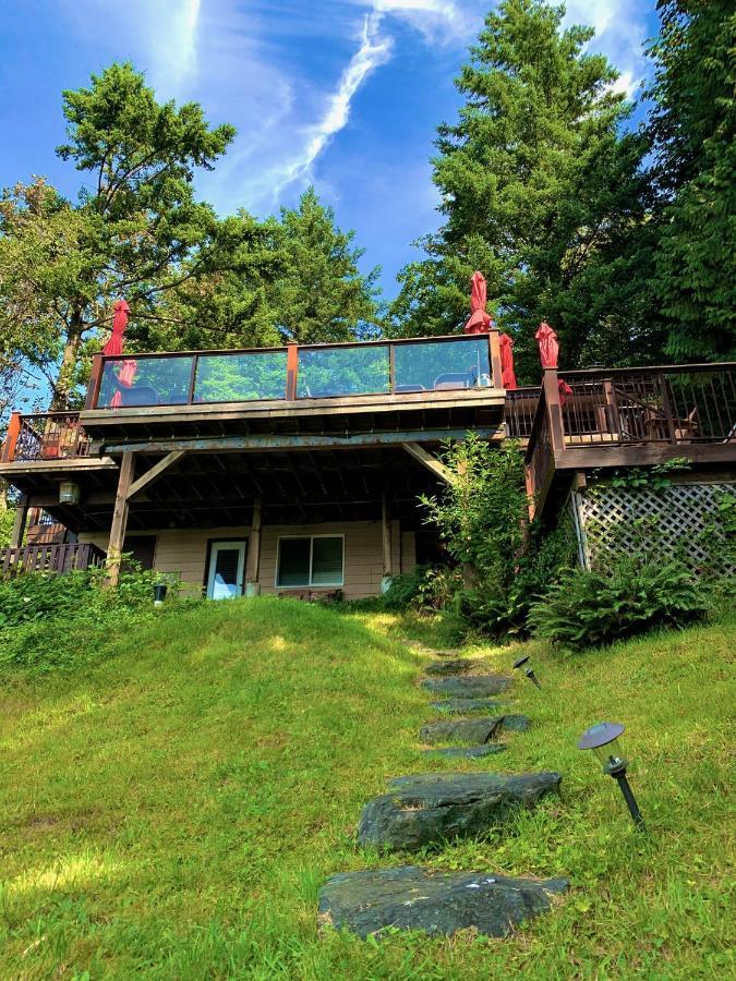 צ'יליוואק The Fraser River'S Edge B&B Lodge מראה חיצוני תמונה