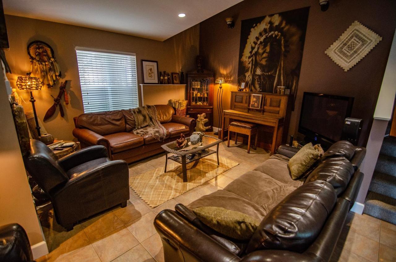 צ'יליוואק The Fraser River'S Edge B&B Lodge מראה חיצוני תמונה