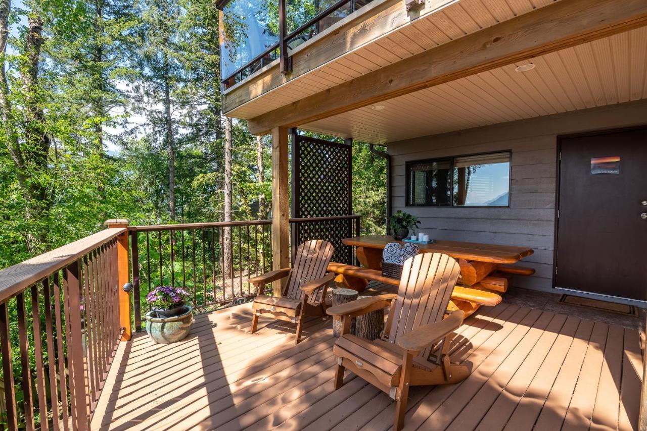 צ'יליוואק The Fraser River'S Edge B&B Lodge מראה חיצוני תמונה