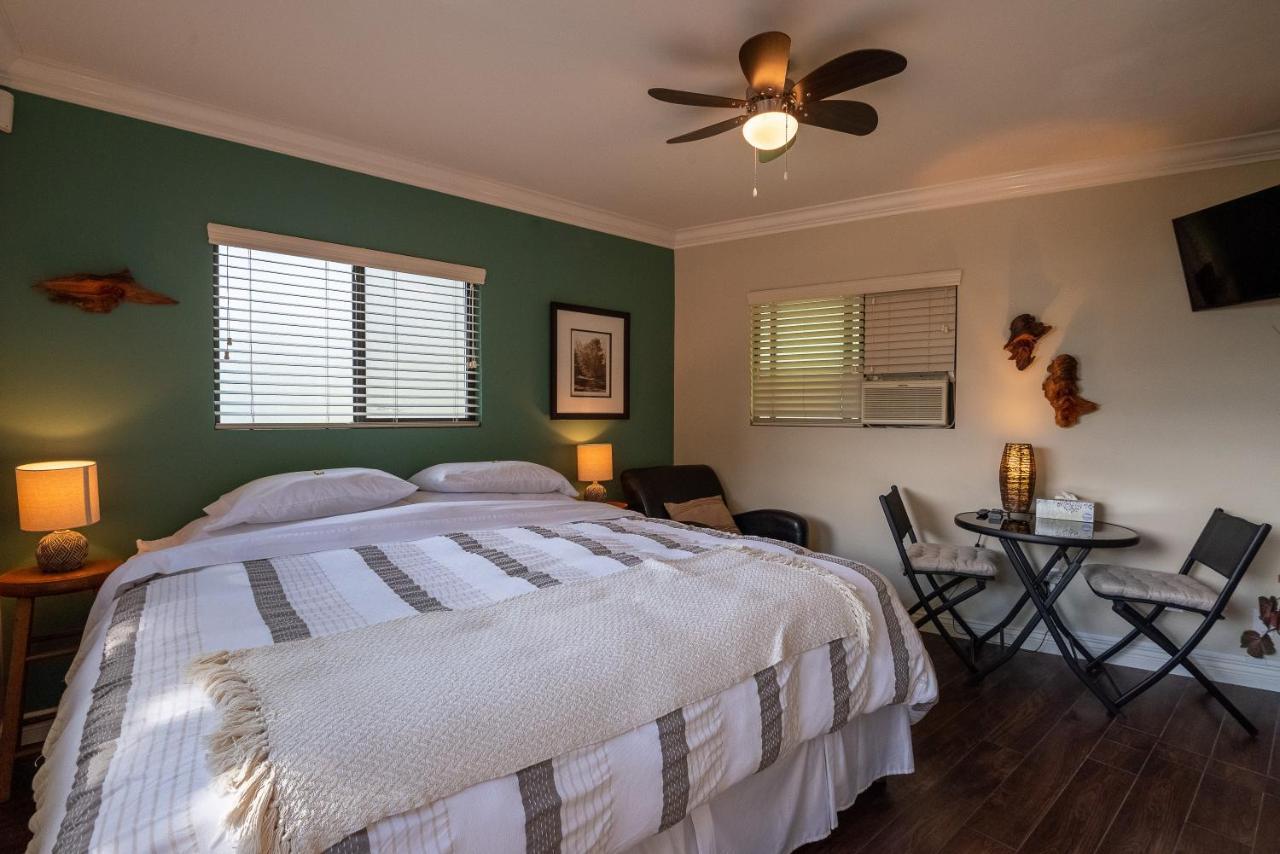 צ'יליוואק The Fraser River'S Edge B&B Lodge מראה חיצוני תמונה